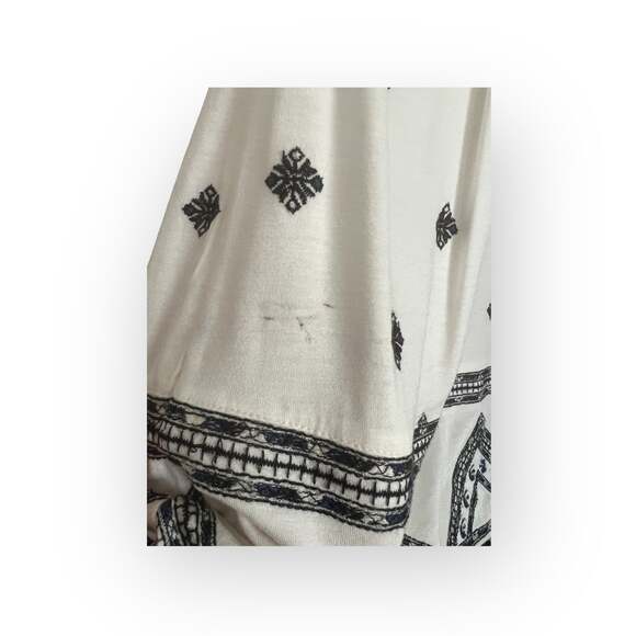 Nwot Anthropologie top - Picture 4 of 7